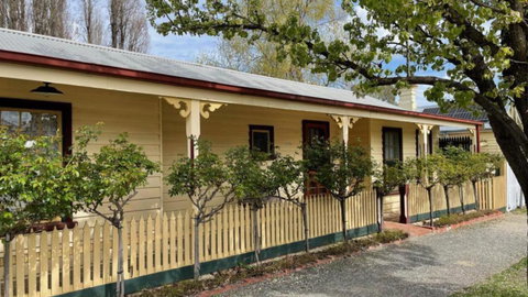 Picketts Cottage - Lismore Accommodation 3