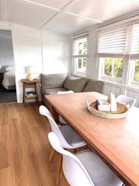 Pine Cottage - Lismore Accommodation 1