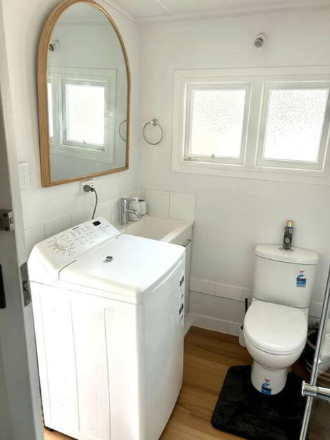 Pine Cottage - Lismore Accommodation 2