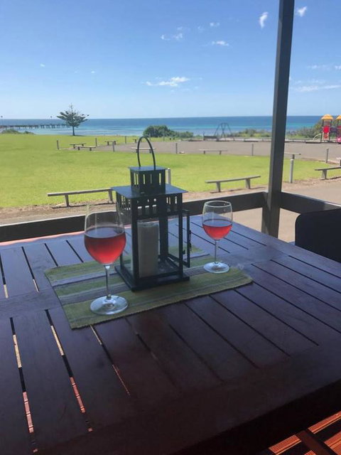 Pine View Holiday Rental - Lismore Accommodation 0