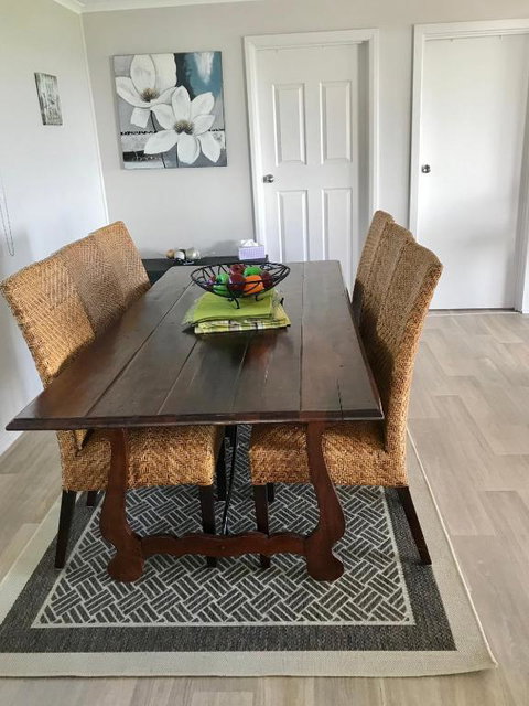 Pine View Holiday Rental - Lismore Accommodation 3