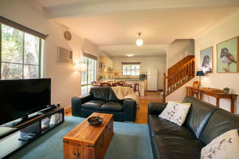 Pinnacle Retreat - Lismore Accommodation 0