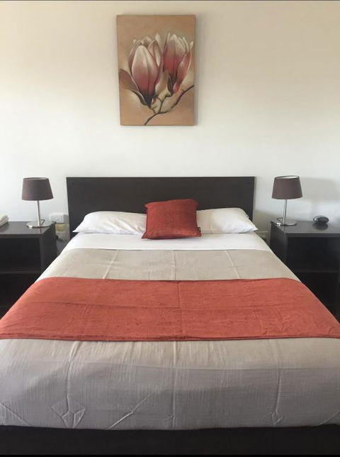 Ploughmans Motor Inn - Lismore Accommodation 2