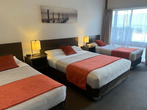 Ploughmans Motor Inn - Lismore Accommodation 0