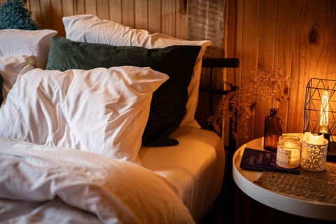 Poets Ode Featuring The Donkey Shed Theatre - Lismore Accommodation 3