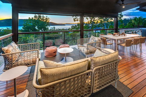 Point Blue On Hamilton Island By HIHA - Lismore Accommodation 0