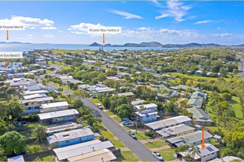 Poppies Cottage - Cooee Bay Beachside Retreat - Lismore Accommodation 1