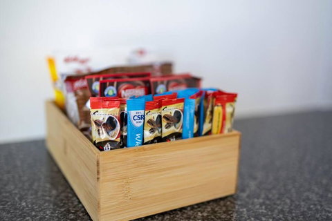 Port Lincoln Shark Apartment 4 - Lismore Accommodation 2