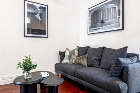 Prahran Timeless & Modern Haven, With Parking - Lismore Accommodation 1