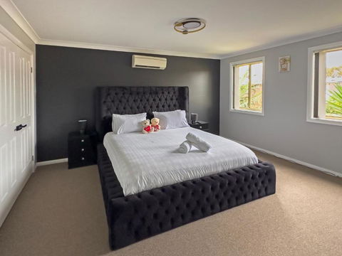 Prestons Dream Holiday 4 Bedroom - Lismore Accommodation 0