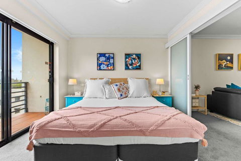 Prime Perth Apartment - Lismore Accommodation 0