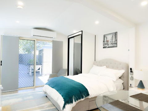 Private, Local Living Studio In Mascot, Airport - Lismore Accommodation 0
