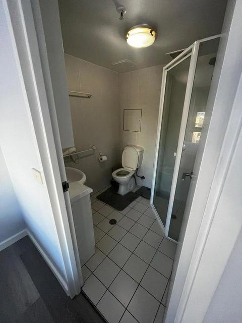 Private Room With Ensuite In The CBD - Lismore Accommodation 3