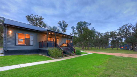 Quaffers On Storm King - Lismore Accommodation 0