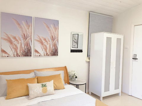 Quaint Double Or Queen Room - Mins To Stations&UNSW - Shared Bathroom - Lismore Accommodation 1