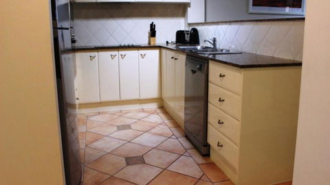 Quality Aquarius Apartment On The Beach! - Lismore Accommodation 2