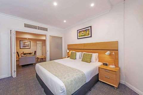 Quality Apartments Adelaide Central - Lismore Accommodation 1