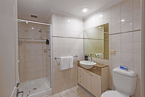 Quality Apartments Adelaide Central - Lismore Accommodation 3
