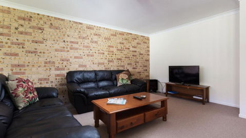 Quiet And Private Duplex - Lismore Accommodation 3
