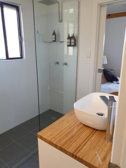 R & R On The Ravine - Lismore Accommodation 3