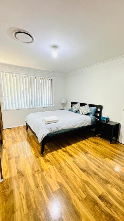 Quiet Family Townhouse In Wollongong CBD - Lismore Accommodation 2