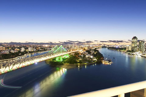 Astra Apartments Brisbane CBD - Lismore Accommodation 0