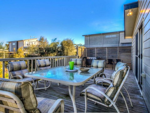 At The Beach - Lismore Accommodation 1