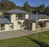 Atlantis on Lake Conjola - Sandra St 1 Lake Conjola - Lismore Accommodation