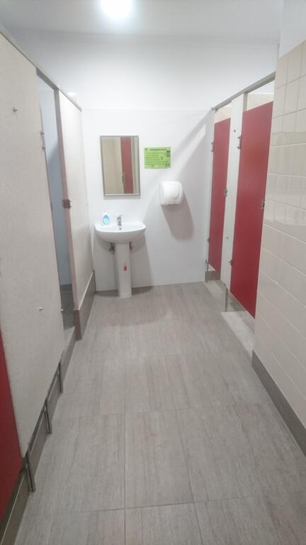 Backpackers Imperial Hotel - Lismore Accommodation 2
