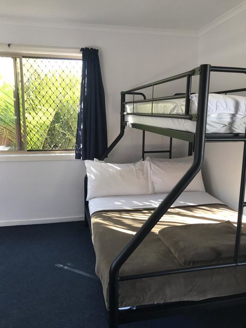 Backpackers Inn On The Beach - Lismore Accommodation 3