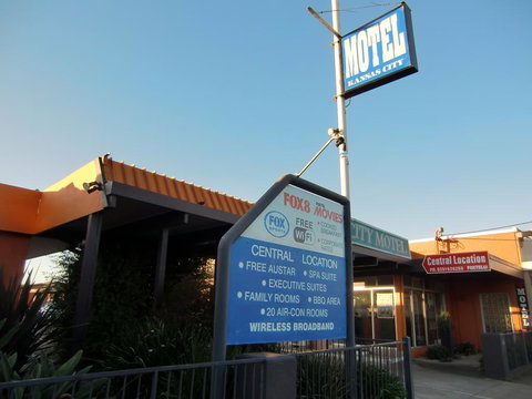 Bairnsdale Kansas City Motel - Lismore Accommodation 1