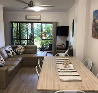 Balcony Apartment Port Douglas - Lismore Accommodation