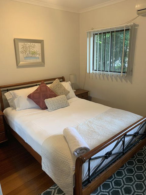 Balcony Apartment Port Douglas - Lismore Accommodation 1