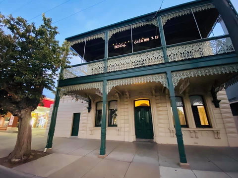 Balcony Level - Heygarth House - Port Of Echuca Townhouse - Lismore Accommodation 0