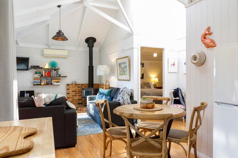 Bandalong Cottages - Lismore Accommodation 0