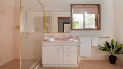 Bannister 49 - Neptune's Way - Lismore Accommodation 2