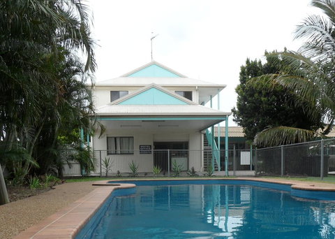 Bargara Beach Motor Inn - Lismore Accommodation 0