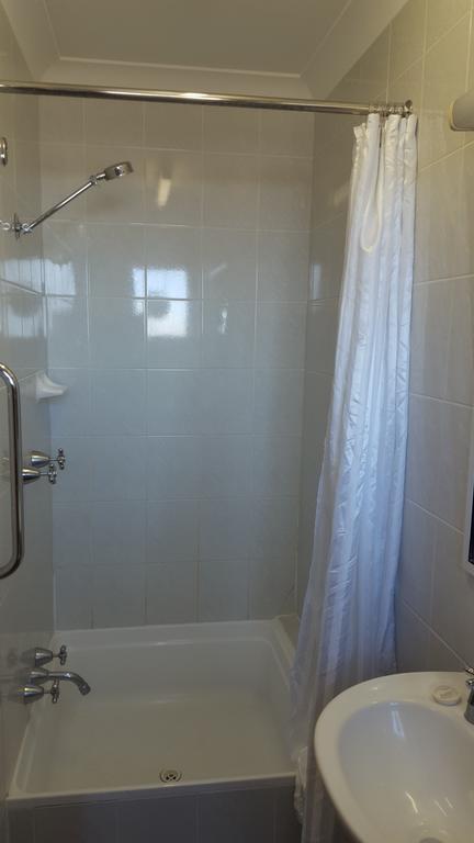 Bathurst Gold Panner - Lismore Accommodation 3