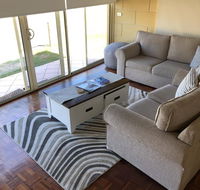 Bayview no 1 - Next to the Beach - Lismore Accommodation