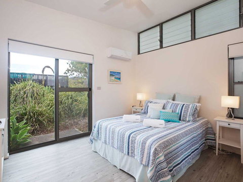 Beach House 7' 26 One Mile Close - Air Conditioned, Wifi, Foxtel, Linen - Lismore Accommodation 2