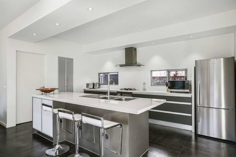 Beach Retreat On Medina - Lismore Accommodation 2