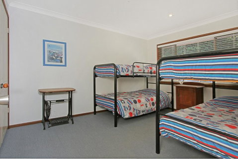 Beach Road 10 Mollymook - Lismore Accommodation 3