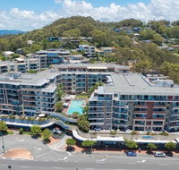 Beach Side Ocean Burleigh Heads 3 bedroom Family Accomodation - Lismore Accommodation