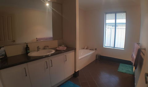 Beachfields Guest House Busselton - Lismore Accommodation 3