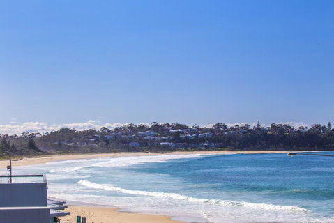 Beachfront 8 - Lismore Accommodation 1