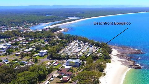 Beachfront Boogaloo - Lismore Accommodation 1