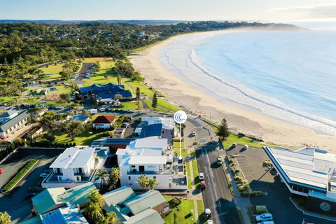 Beachfront One, Mollymook - Lismore Accommodation 1