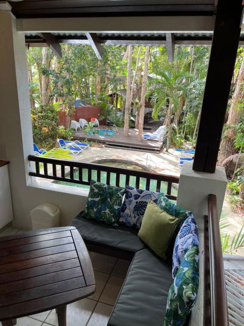 REEF RETREAT APARTMENTS PALM COVE Unit 28 - Lismore Accommodation 3