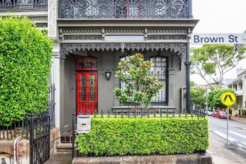Refined Paddington Corner Terrace With Parking - Lismore Accommodation 0