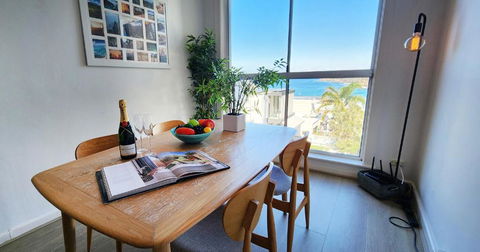 Relaxed Coastal Living With Fantastic Sea Views - Lismore Accommodation 0